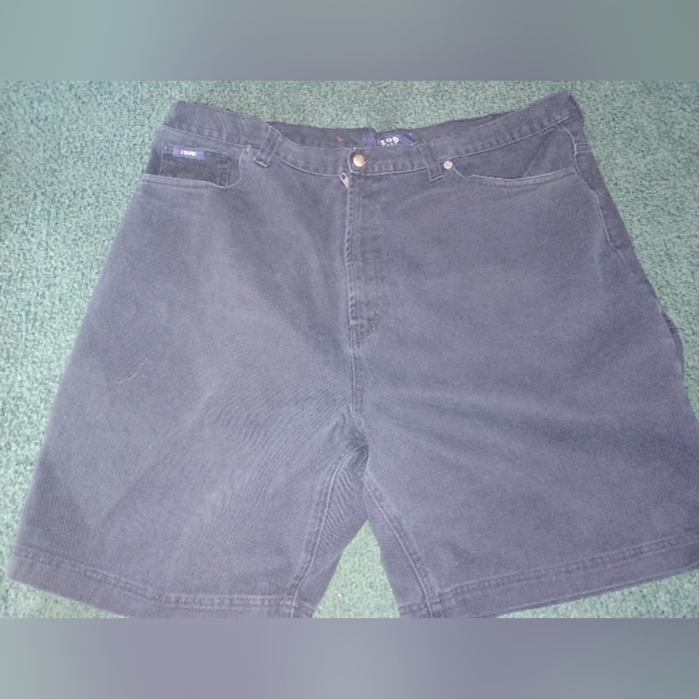 Izod black denim shorts size 44